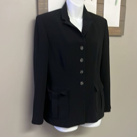 Ann Taylor Petites Black Button Down Lined Blazer with Pockets and Collar- 10P - Picture 4 of 16
